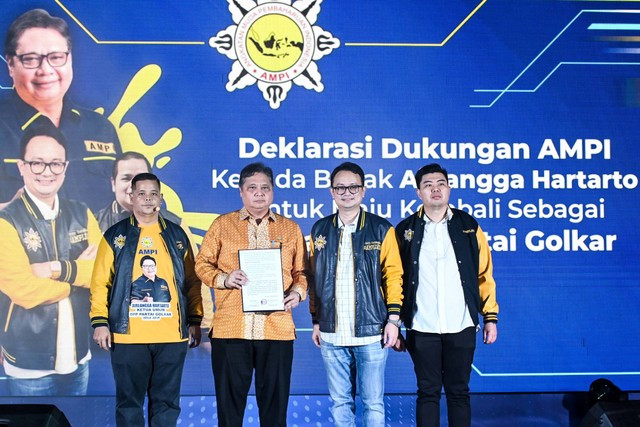 Ketum Airlangga Percaya Diri Menang Aklamasi di Munas Golkar