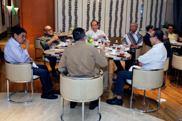 Aburizal Bakrie Kumpulkan Dewan Pembina Partai Golkar, Bahas Kondisi Politik Terkini