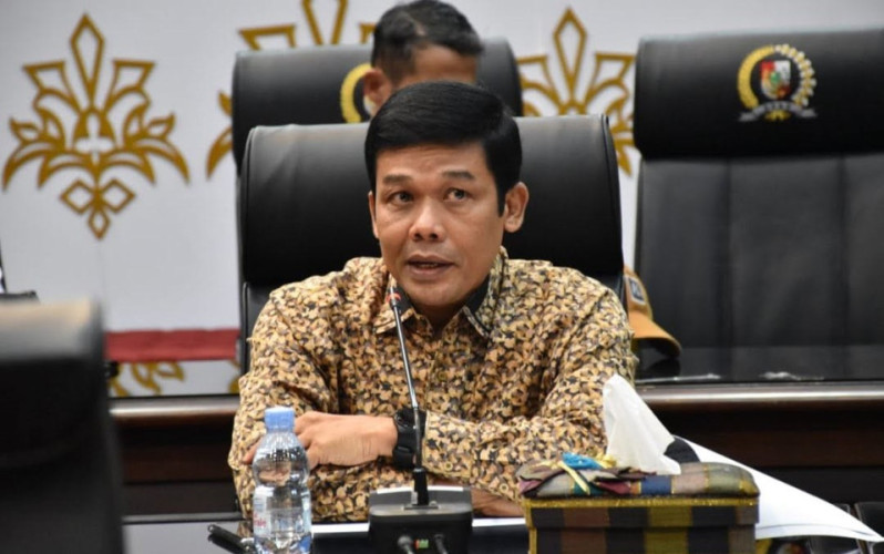 Antrean BBM Mengular, Ketua Fraksi Golkar DPRD Pekanbaru Desak Pertamina Ambil Langkah Cepat