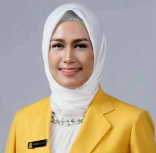 Ketua Fraksi Golkar Riau : Petani Kelapa Sawit Punya Andil Besar Bagi Daerah