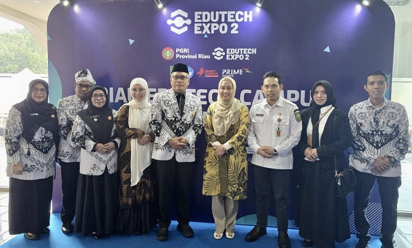 Riau Edutech Campus Summit 2026 Jadi Wadah Edukasi Siswa, Anggota Komisi X DPR RI DAPIL Riau I Dr Karmila Sari Beri Apresiasi
