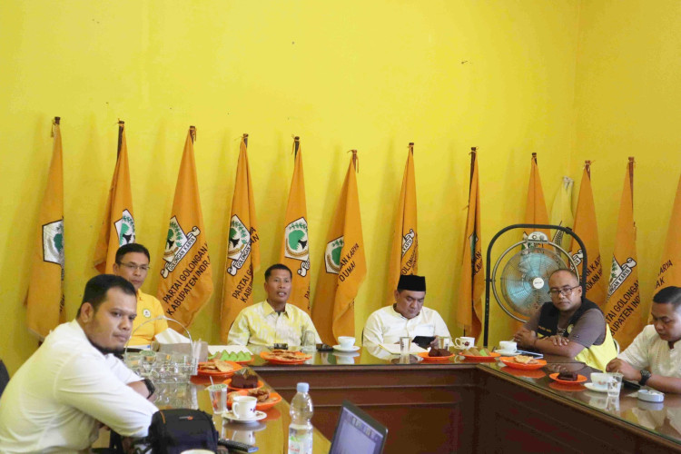 Hadiri Rapat BSNPG Riau, Sekretaris Golkar Riau Tekankan Pentingnya Peran Saksi