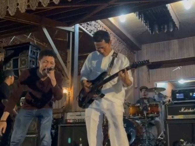 Gelar Halal Bihalal, Sekretaris Golkar Riau Adakan Showcase Bareng Musisi