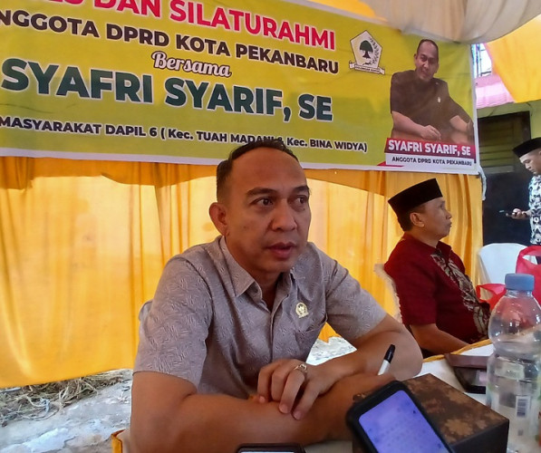 Titik Resmi Terbatas,Anggota DPRD Pekanbaru FPG Syafri Syarif Desak Penambahan Lokasi Pedagang Kaki Lima
